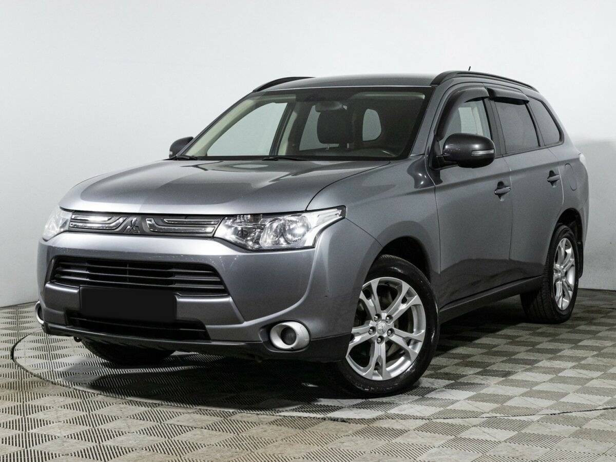 Mitsubishi Outlander с пробегом — 2012 год. Посмотреть фото