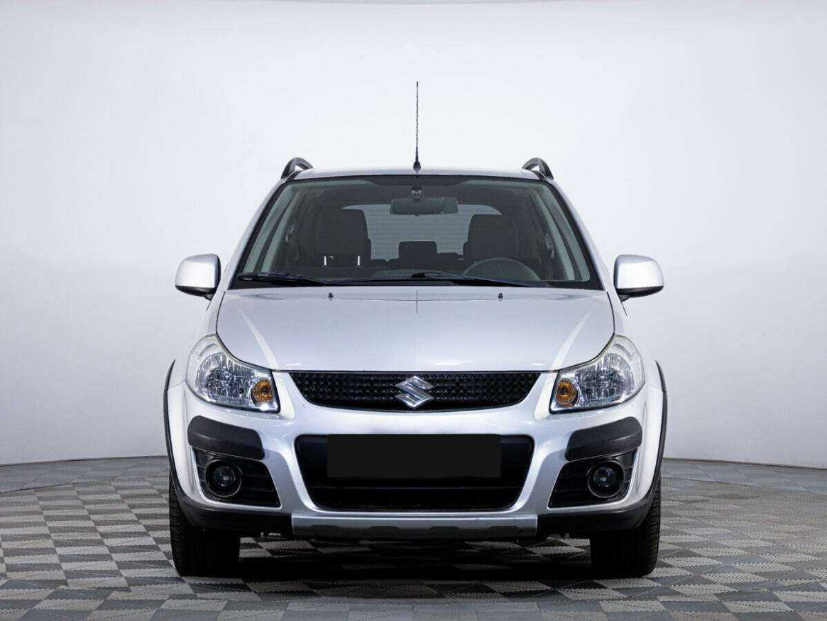 Suzuki SX4 с пробегом — 2012 год. Посмотреть фото