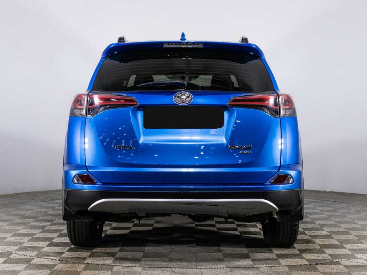 Toyota RAV4 с пробегом — 2016 год. Фото: #5