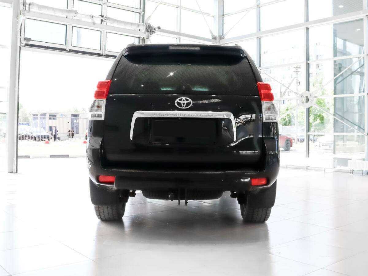 Toyota Land Cruiser Prado с пробегом — 2012 год. Фото: #5