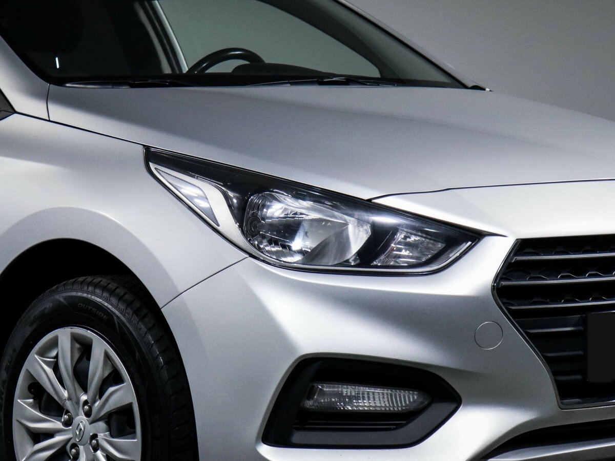 Hyundai Solaris с пробегом — 2018 год. Фото: #12