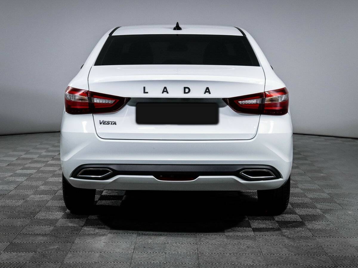 Lada (ВАЗ) Vesta с пробегом — 2023 год. Фото: #4