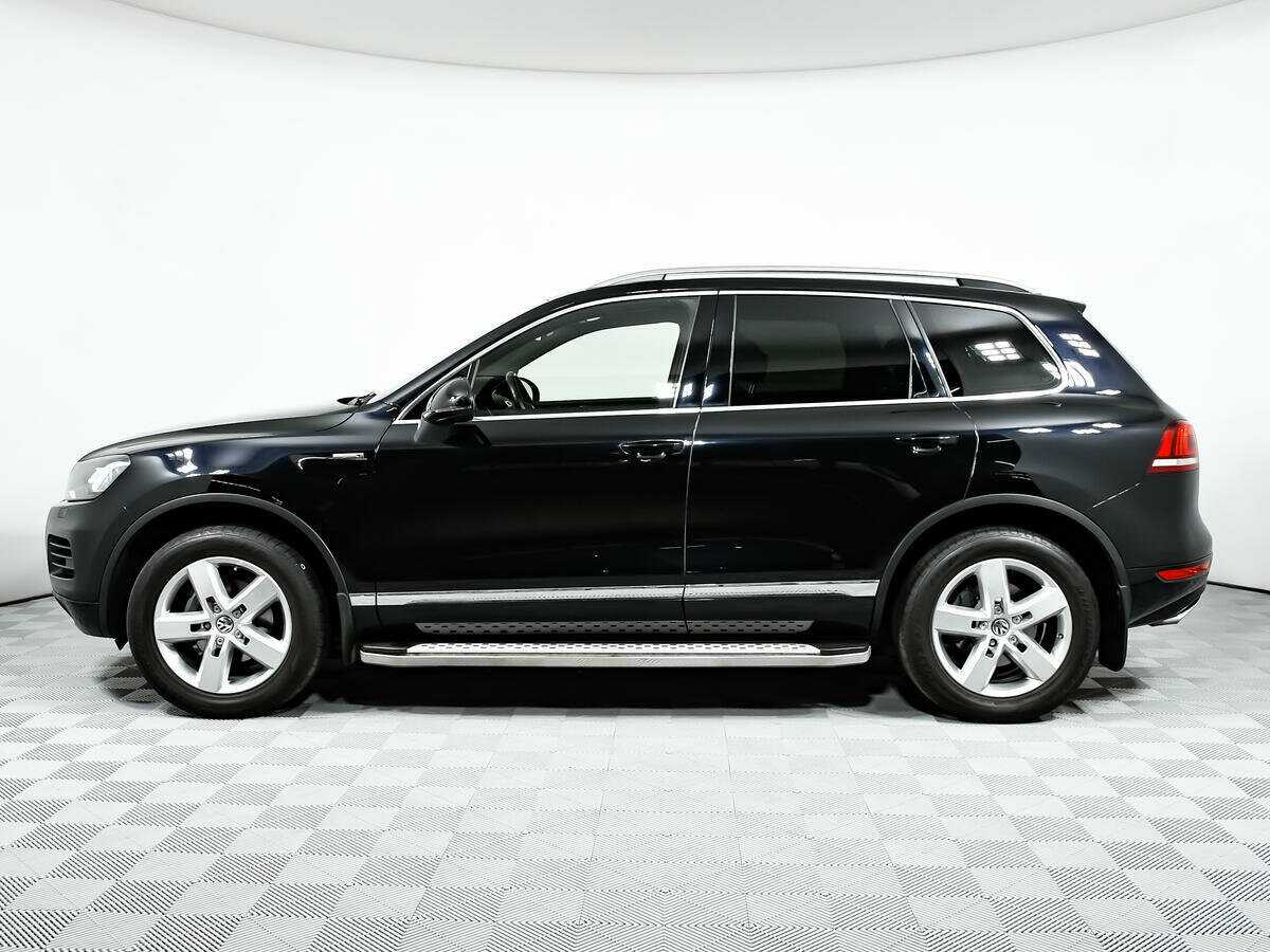 Volkswagen Touareg с пробегом — 2014 год. Фото: #7
