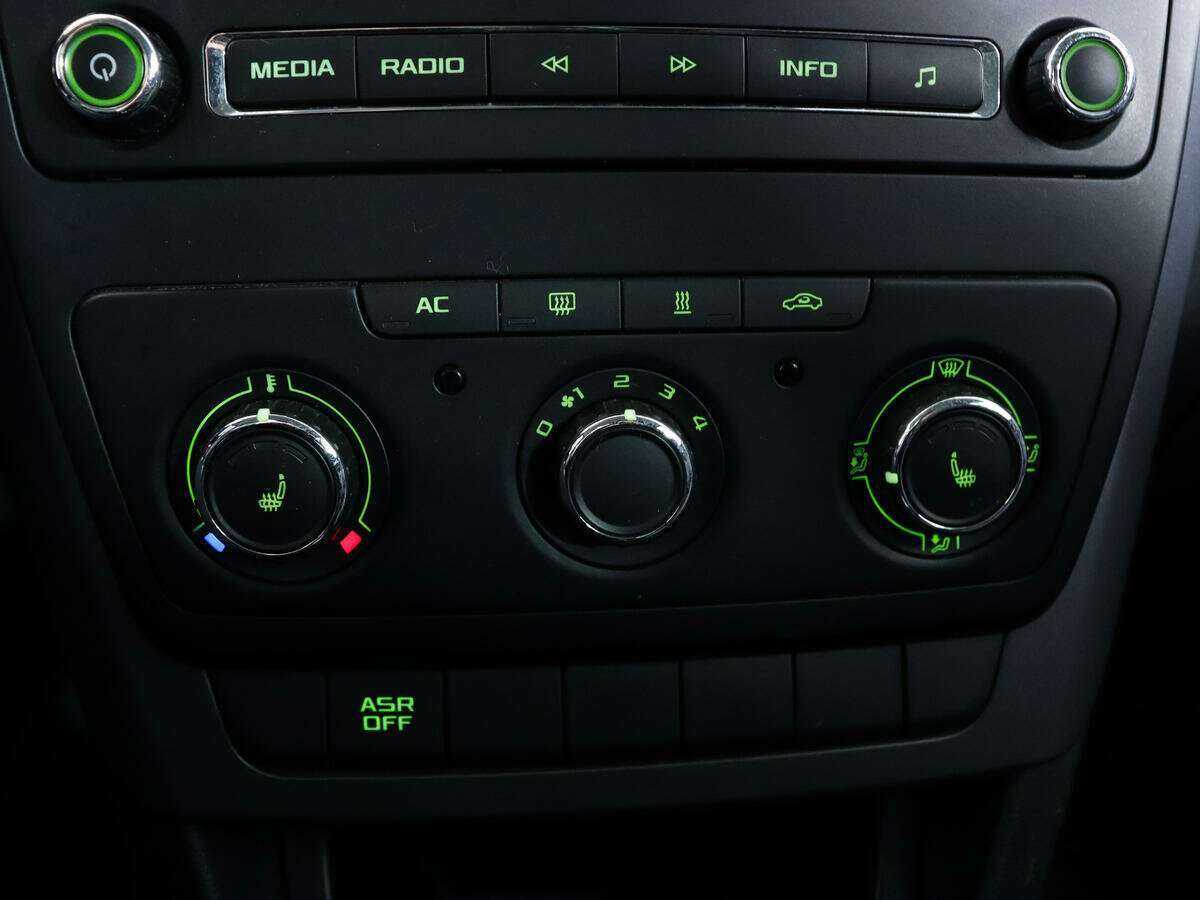 Skoda Yeti с пробегом — 2012 год. Фото: #13