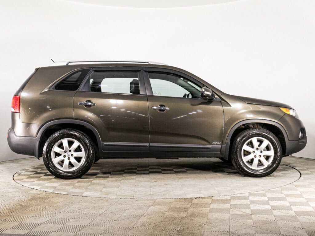 Kia Sorento с пробегом — 2012 год. Фото: #3