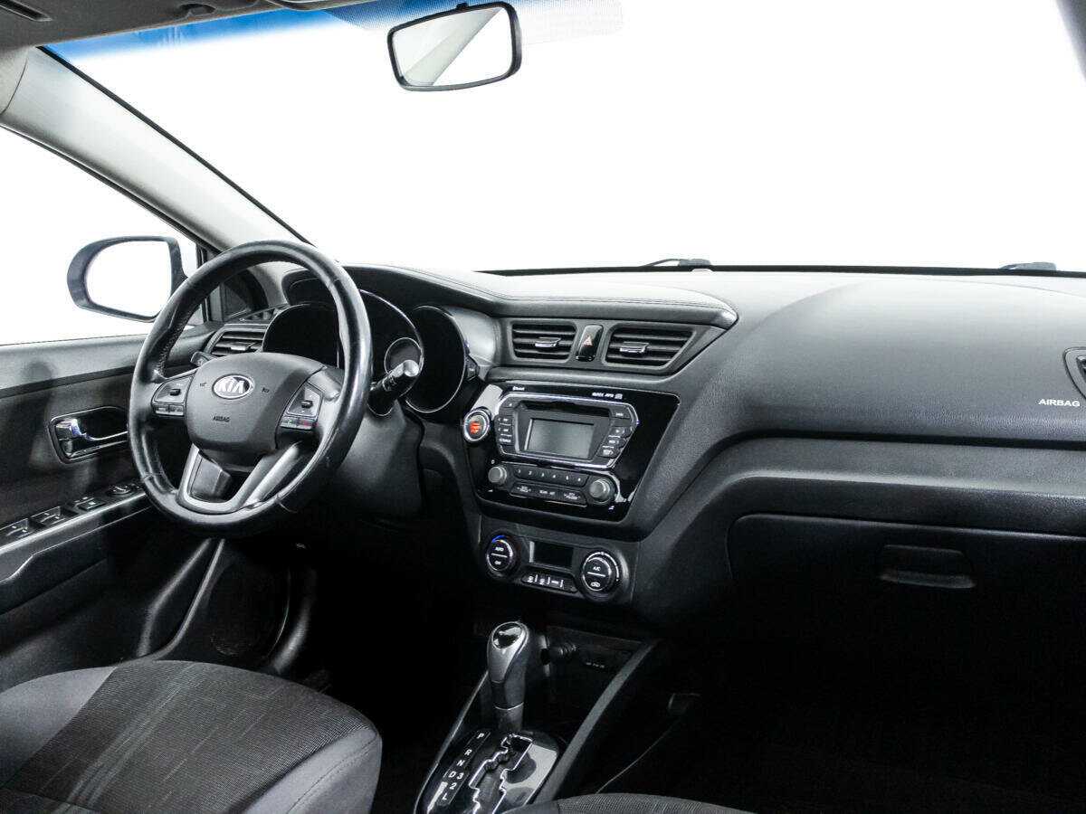 Kia Rio с пробегом — 2014 год. Фото: #8