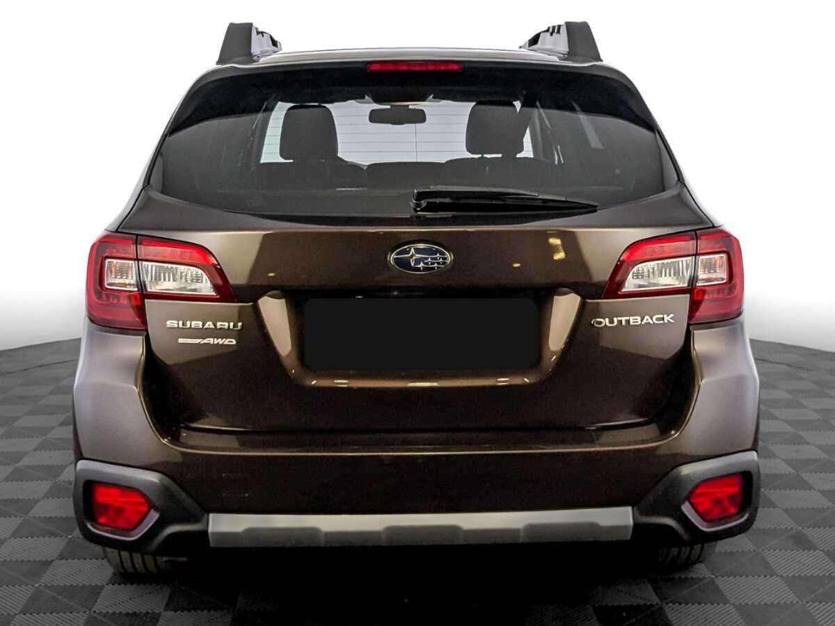 Subaru Outback с пробегом — 2017 год. Фото: #5
