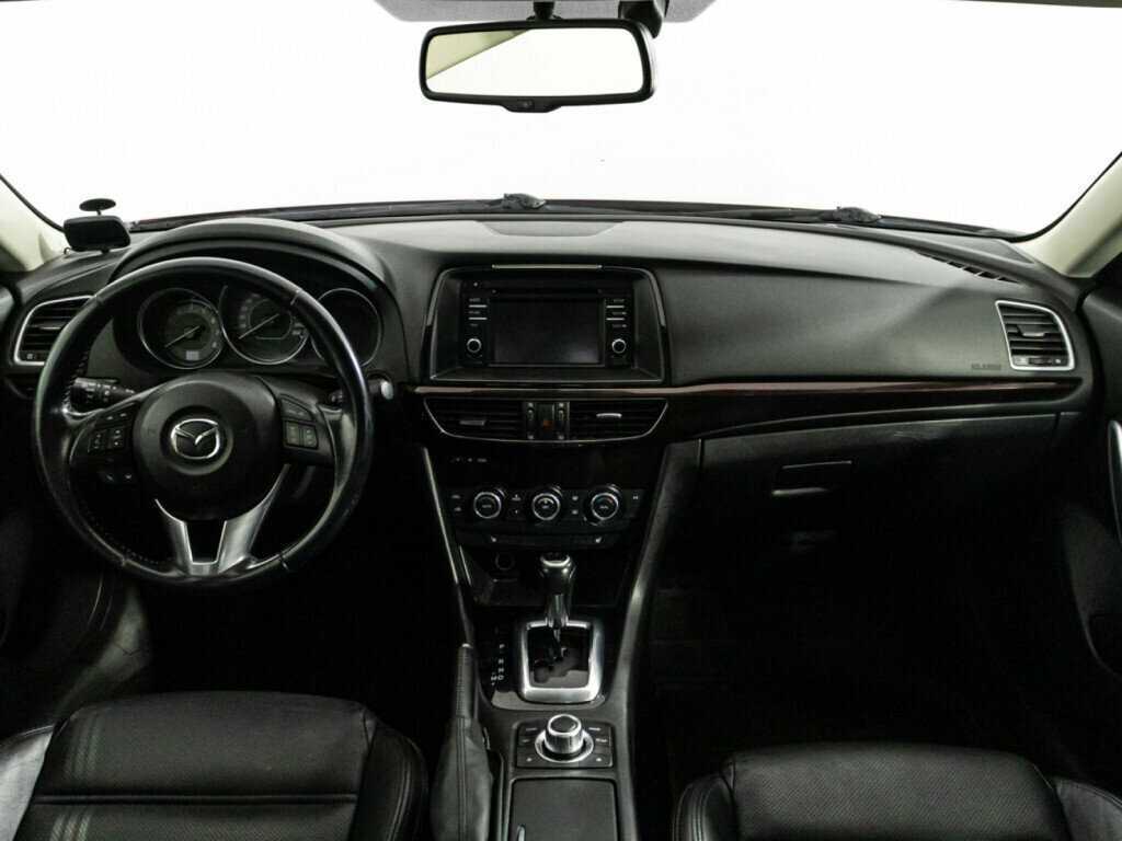 Mazda 6 с пробегом — 2014 год. Фото: #12