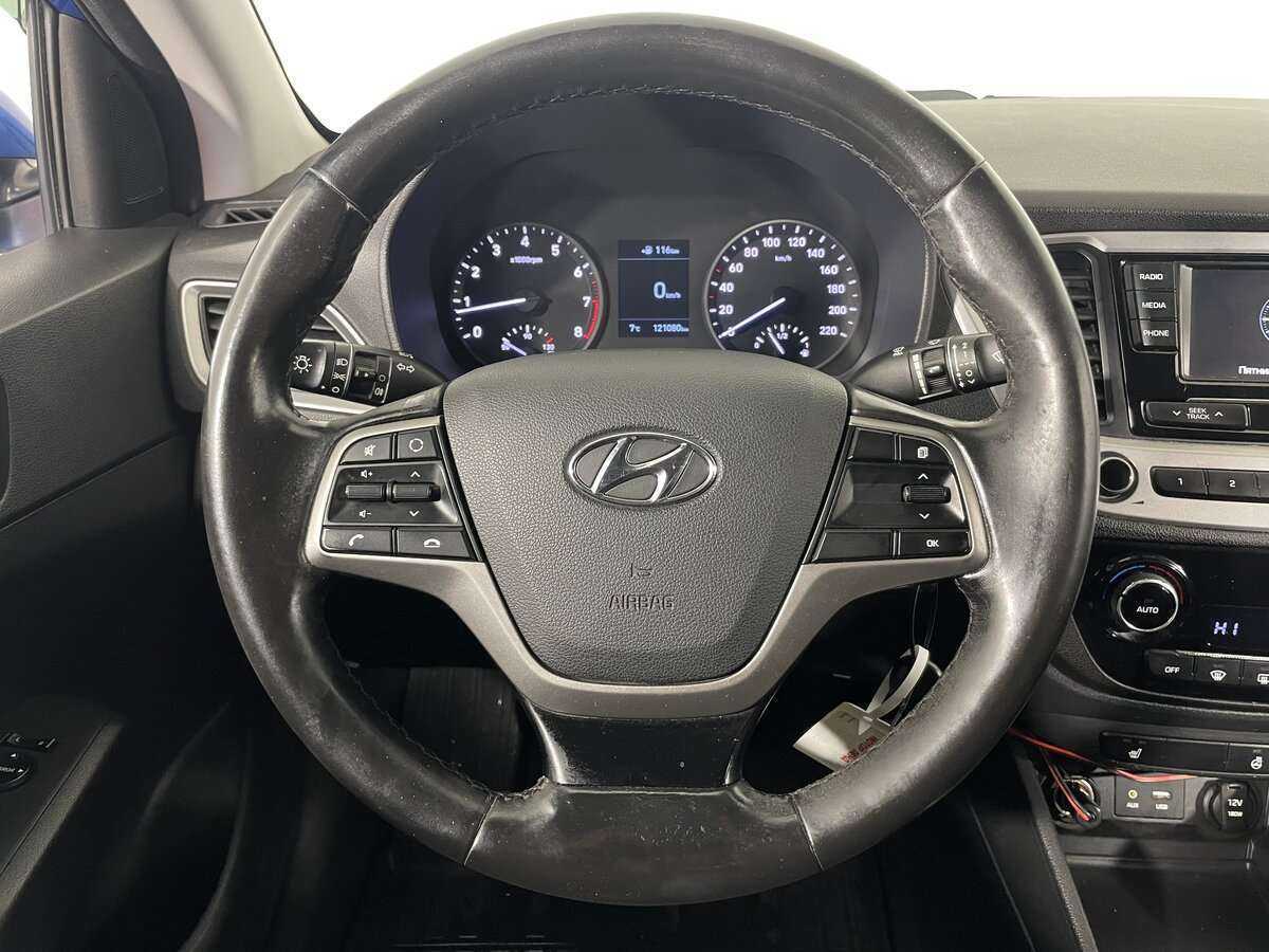 Hyundai Solaris с пробегом — 2017 год. Фото: #10