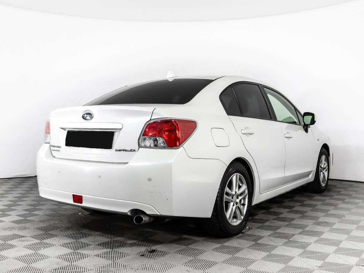 Subaru Impreza с пробегом — 2012 год. Фото: #4