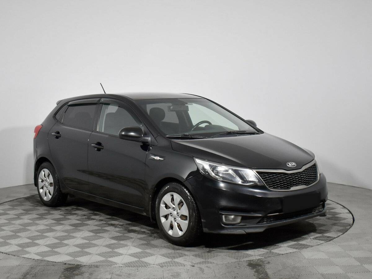 Kia Rio с пробегом — 2016 год. Фото: #2