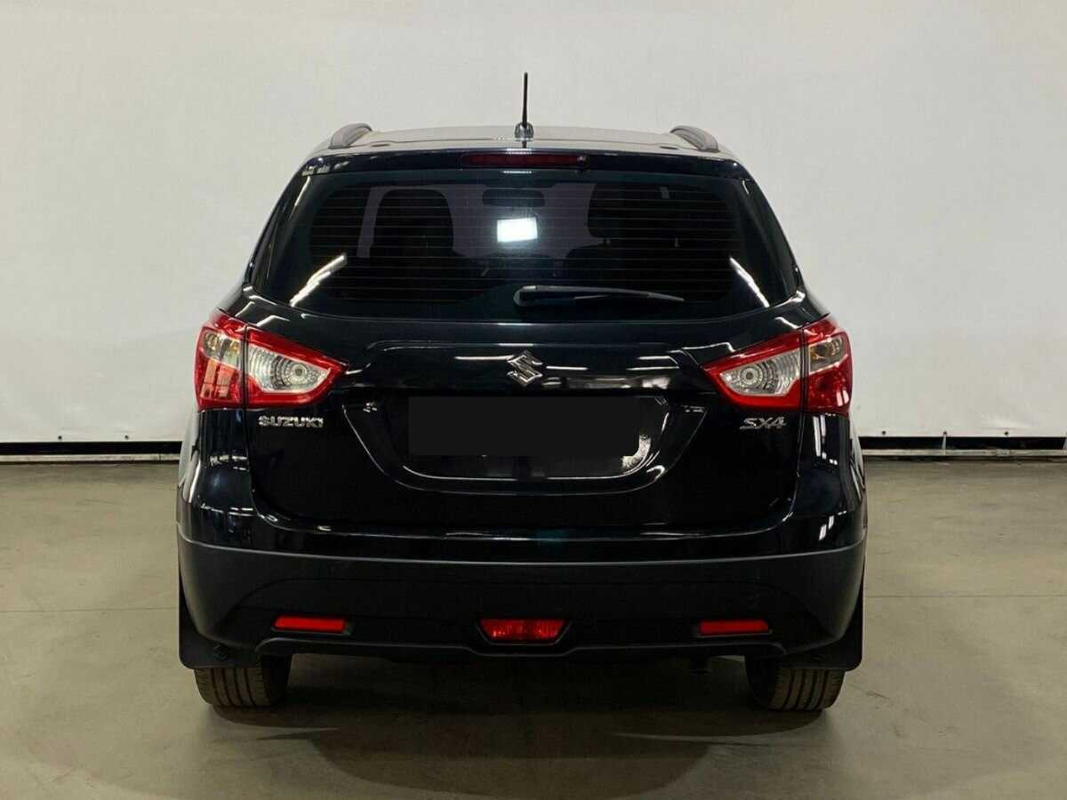 Suzuki SX4 с пробегом — 2014 год. Фото: #5