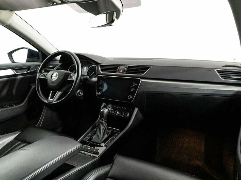 Skoda Superb с пробегом — 2018 год. Фото: #8