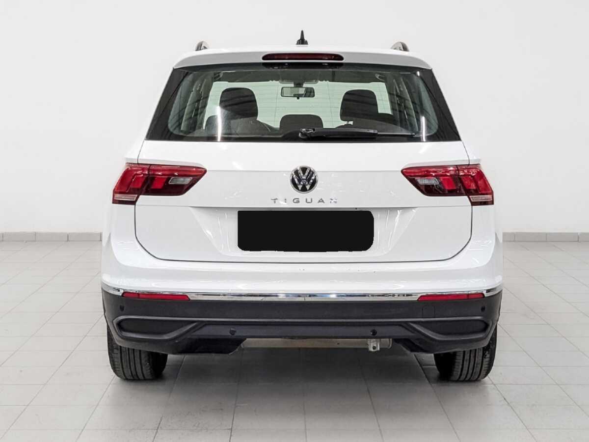 Volkswagen Tiguan с пробегом — 2021 год. Фото: #5
