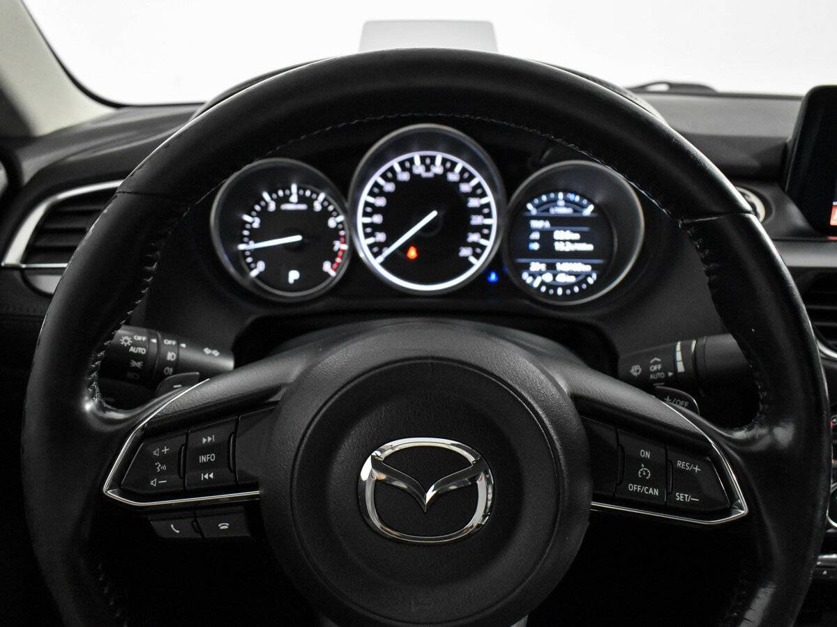 Mazda 6 с пробегом — 2017 год. Фото: #16