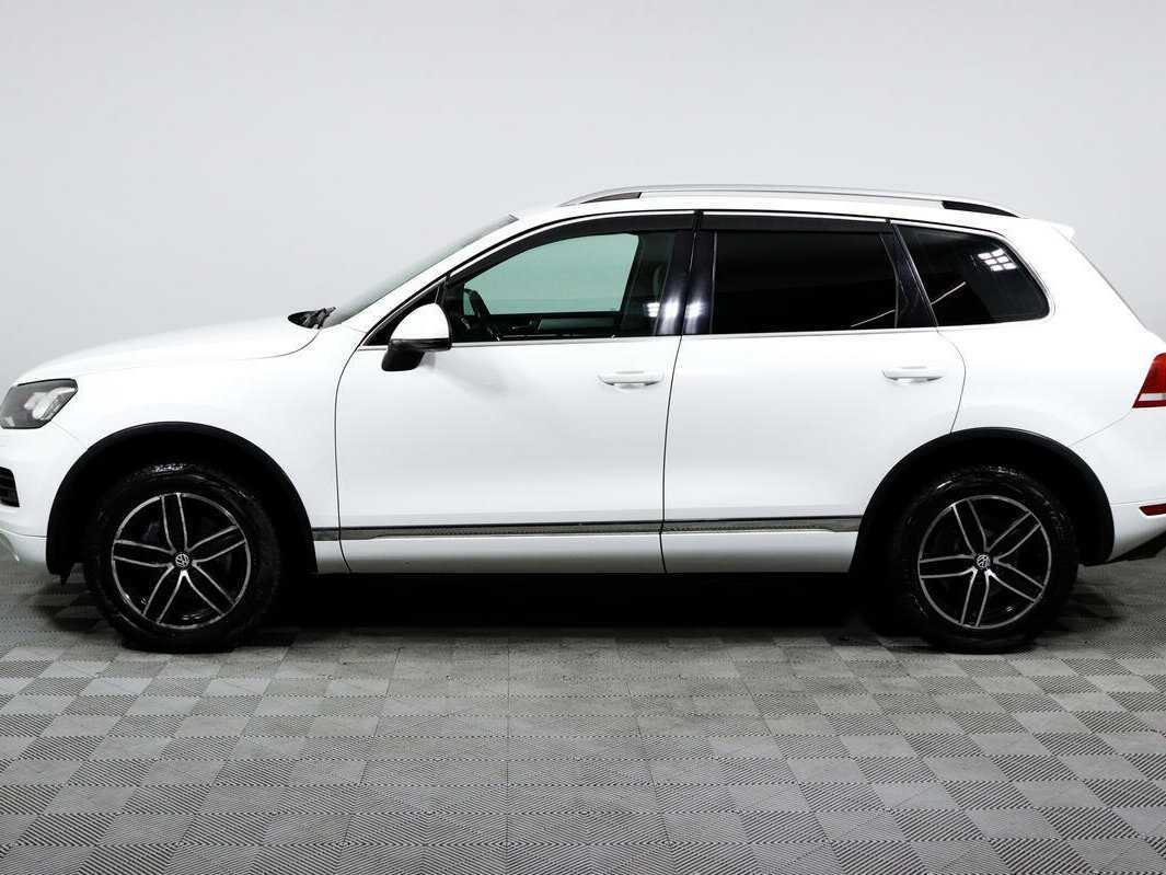 Volkswagen Touareg с пробегом — 2012 год. Фото: #7