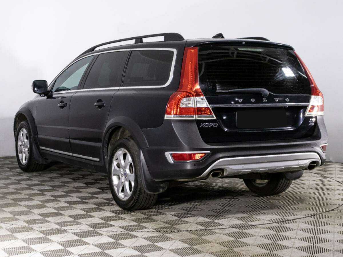 Volvo XC70 с пробегом — 2013 год. Фото: #6
