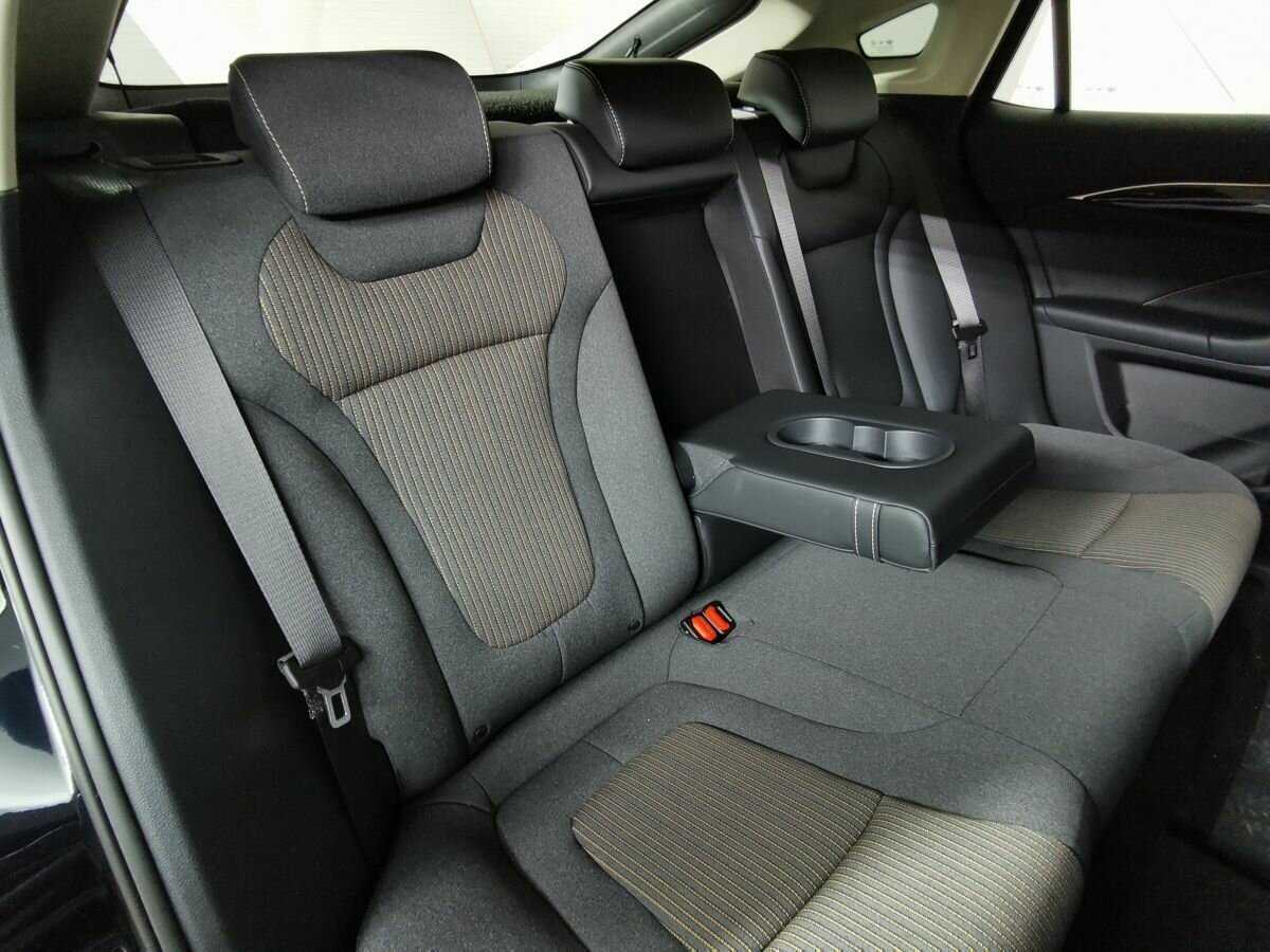 FAW Bestune B70 с пробегом — 2023 год. Фото: #10