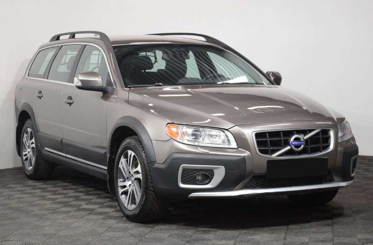 Volvo XC70 с пробегом — 2012 год. Фото: #2