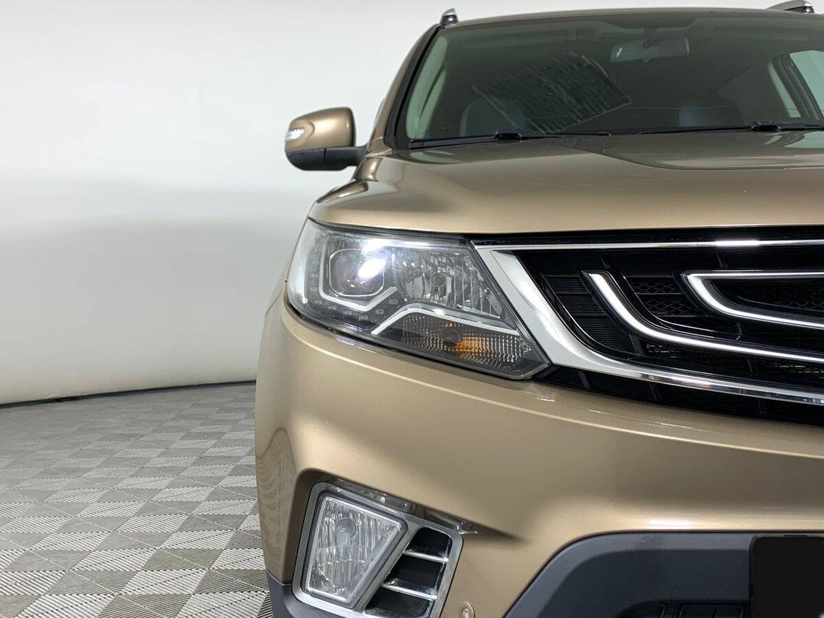 Geely Emgrand X7 с пробегом — 2020 год. Фото: #9