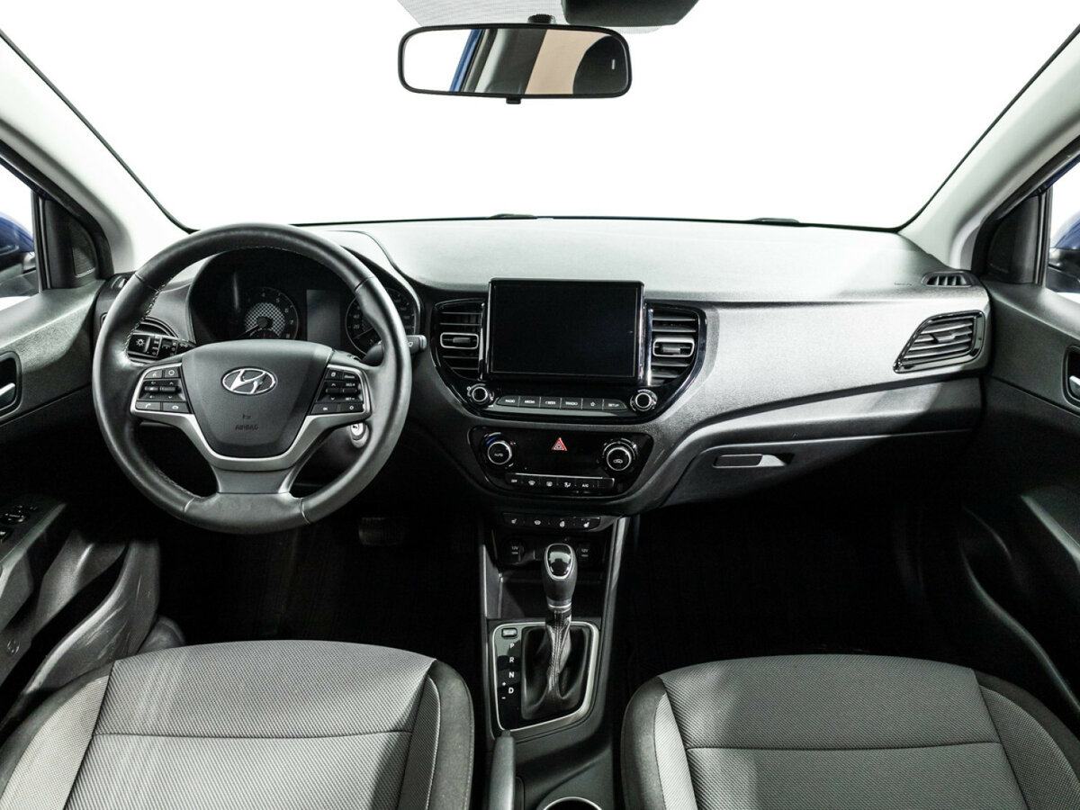 Hyundai Solaris с пробегом — 2021 год. Фото: #12