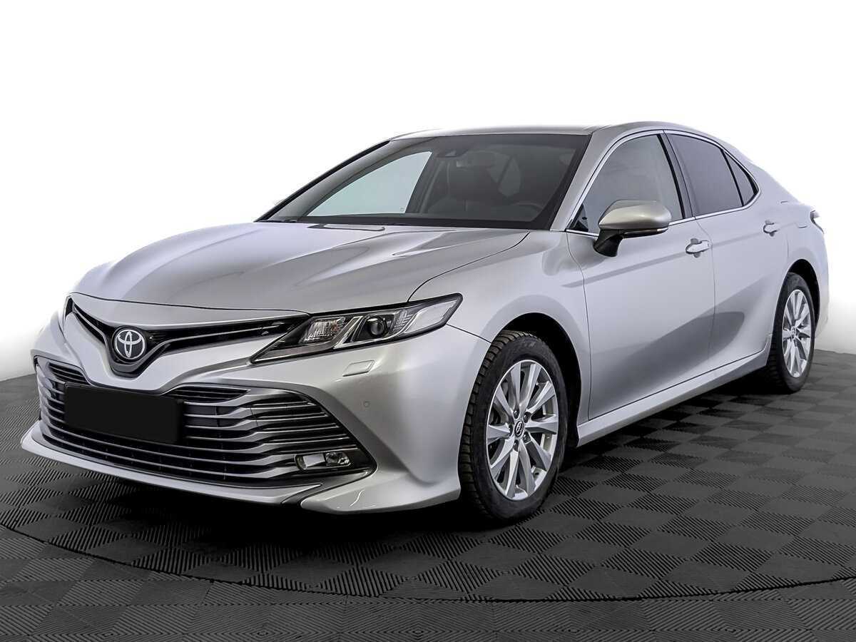 Toyota Camry с пробегом — 2019 год. Посмотреть фото