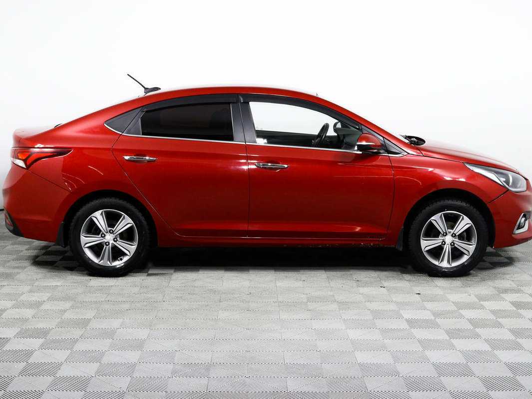 Hyundai Solaris с пробегом — 2017 год. Фото: #3