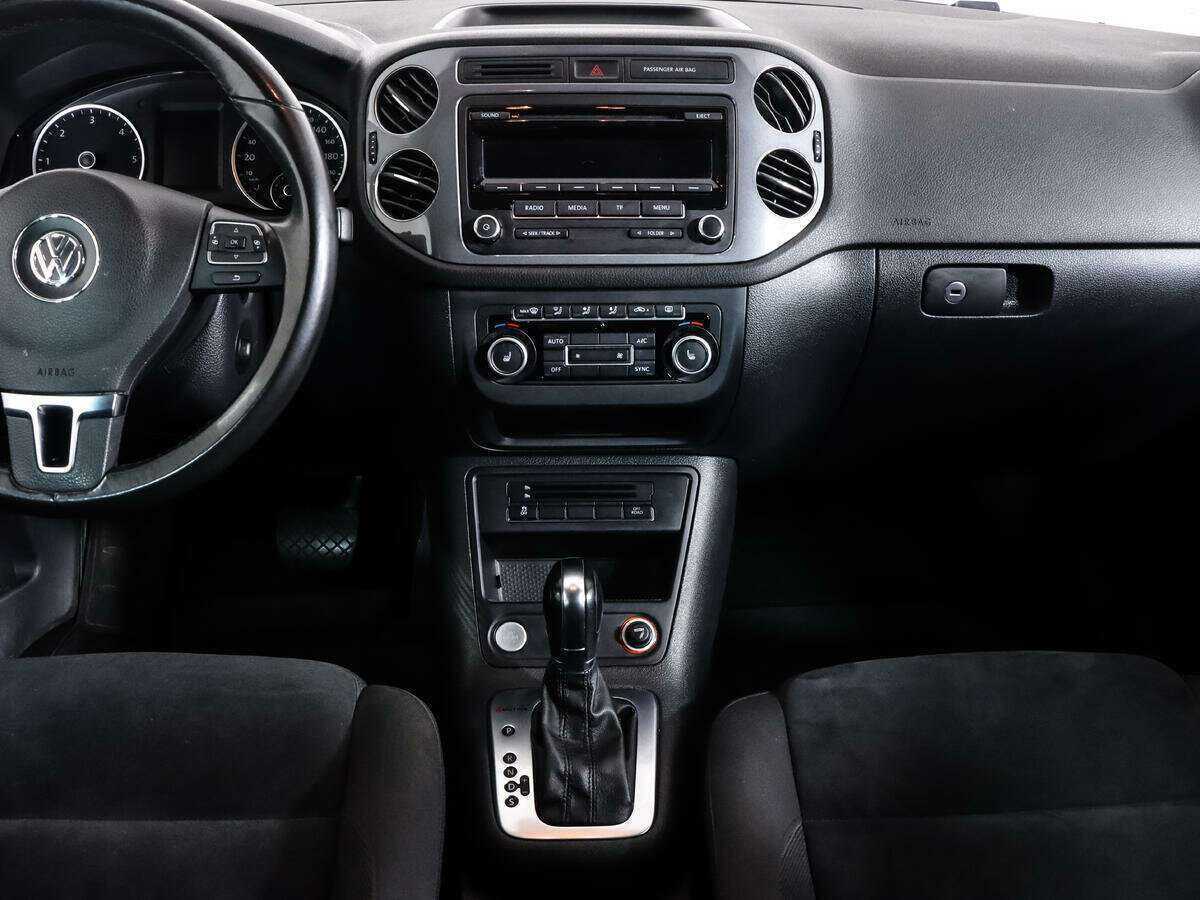 Volkswagen Tiguan с пробегом — 2012 год. Фото: #13