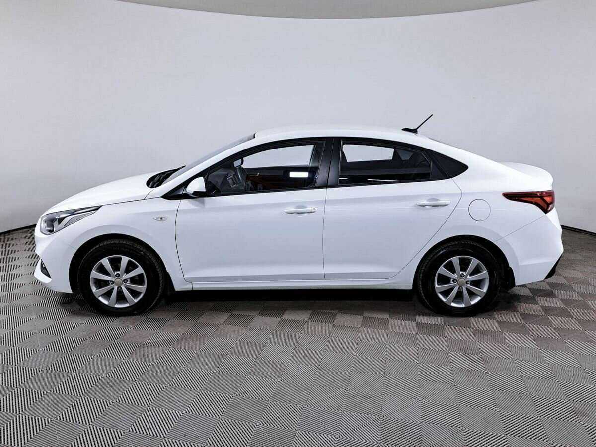 Hyundai Solaris с пробегом — 2018 год. Фото: #6