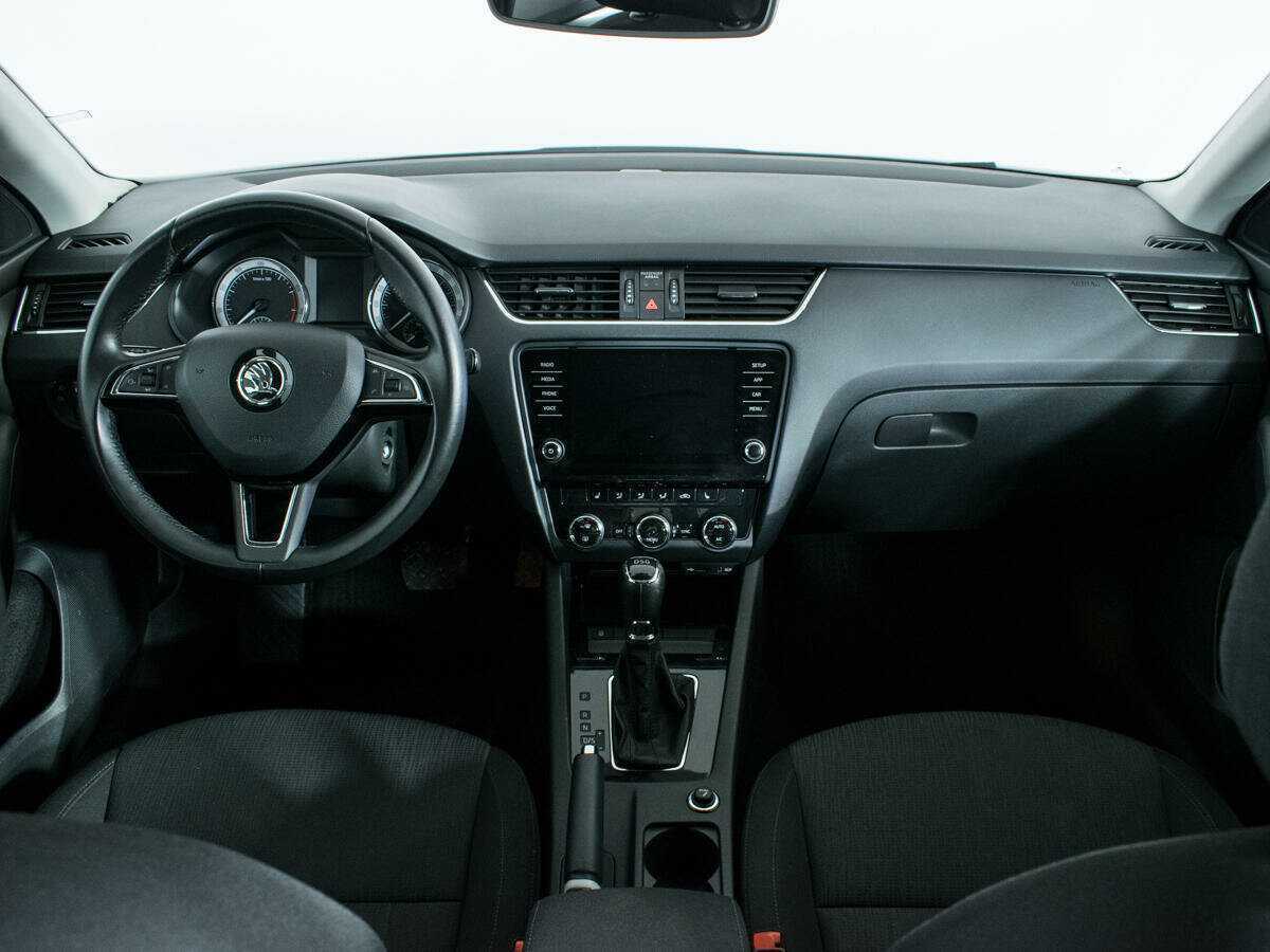 Skoda Octavia с пробегом — 2017 год. Фото: #11