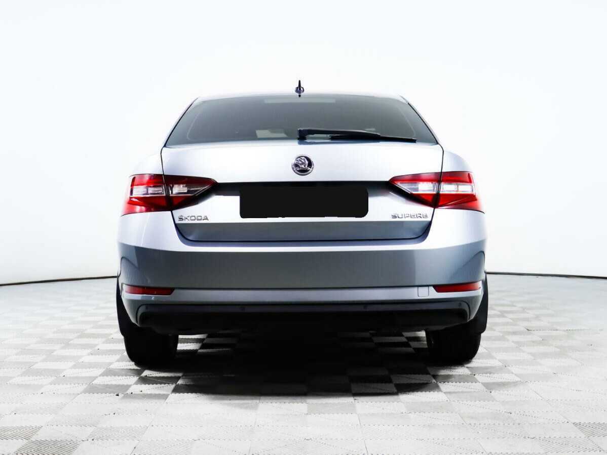 Skoda Superb с пробегом — 2017 год. Фото: #4