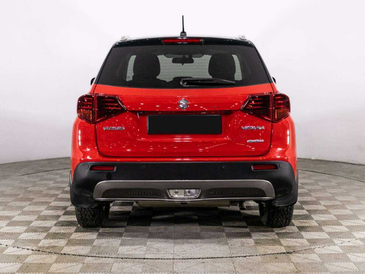 Suzuki Vitara с пробегом — 2021 год. Фото: #5