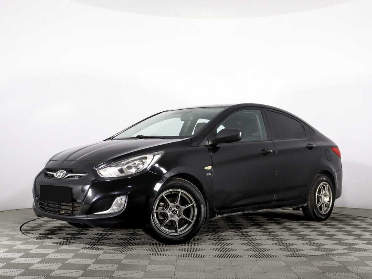 Hyundai Solaris с пробегом — 2013 год. Посмотреть фото