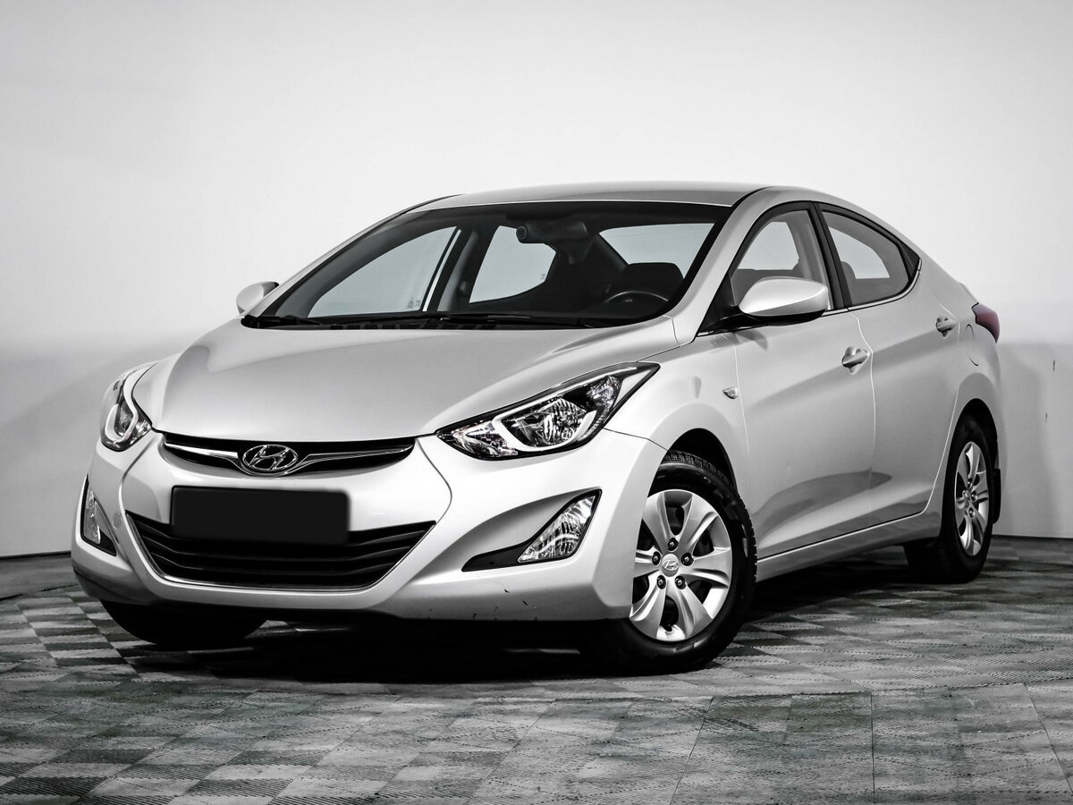 Hyundai Elantra с пробегом — 2015 год. Фото: #0
