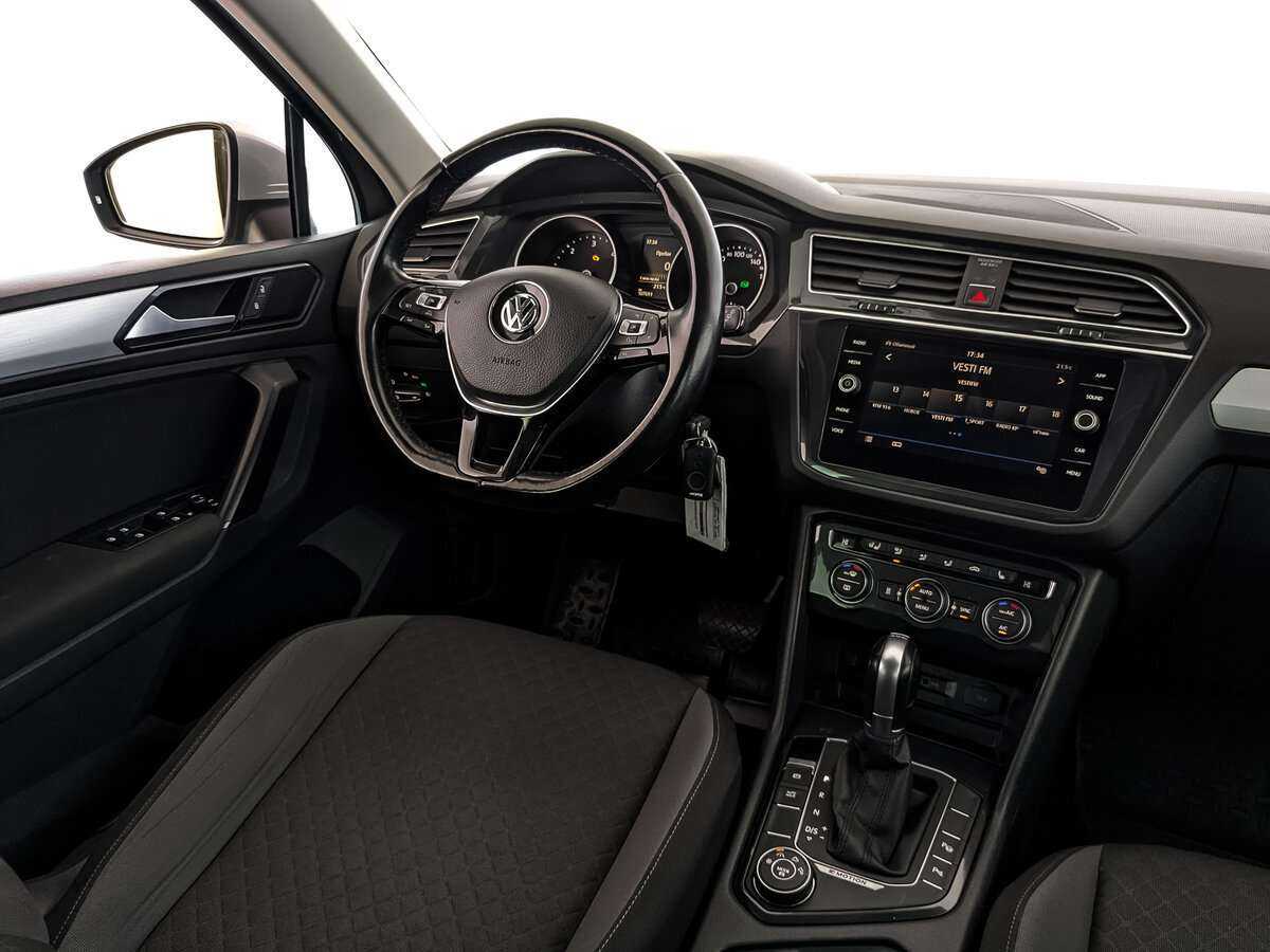 Volkswagen Tiguan с пробегом — 2017 год. Фото: #20