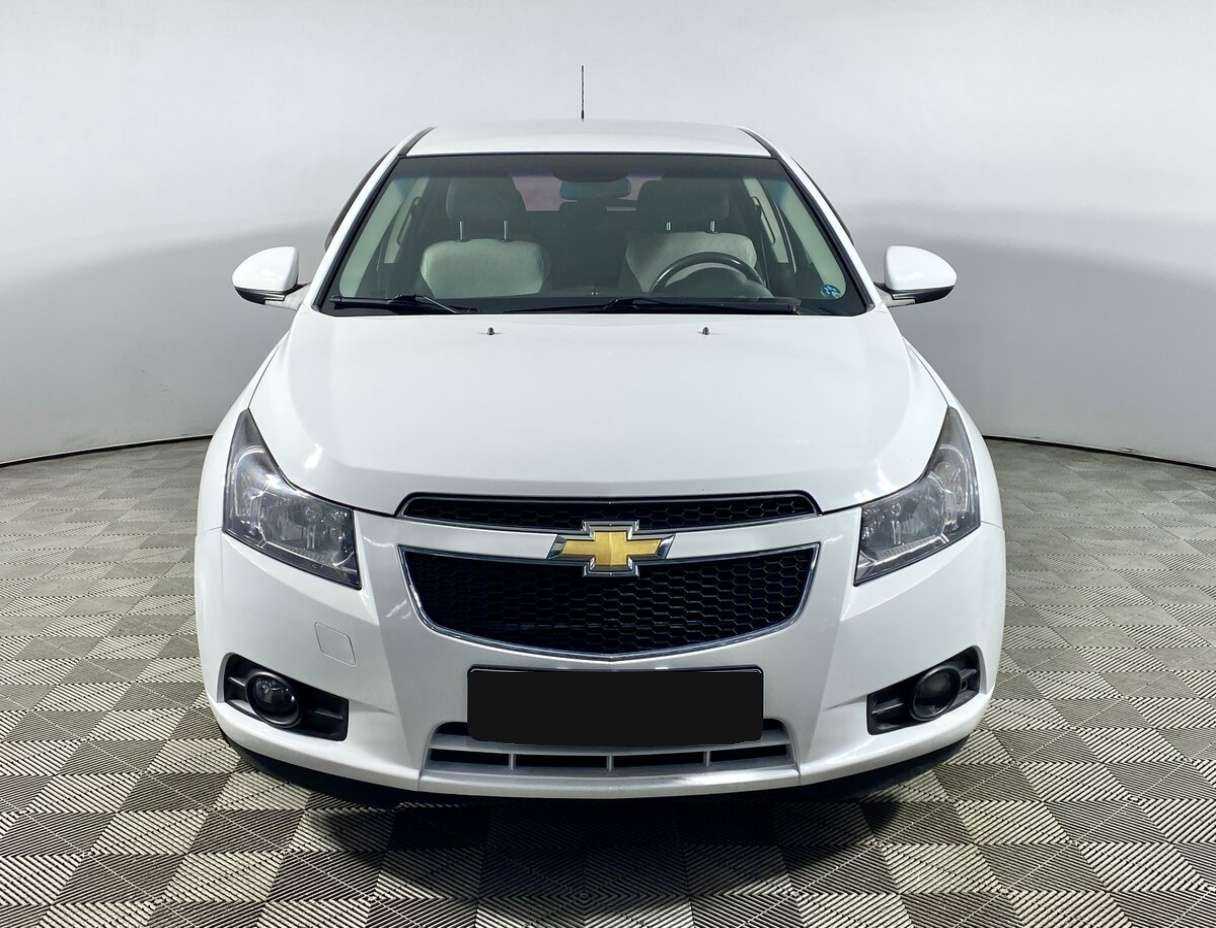 Chevrolet Cruze с пробегом — 2012 год. Фото: #1