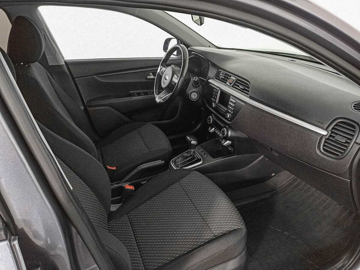 Kia Rio с пробегом — 2018 год. Фото: #10