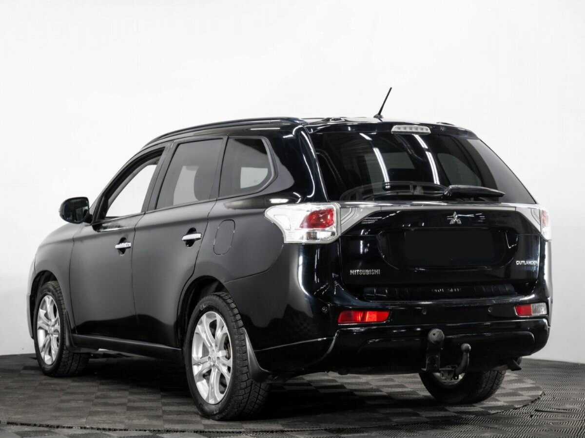 Mitsubishi Outlander с пробегом — 2013 год. Фото: #5