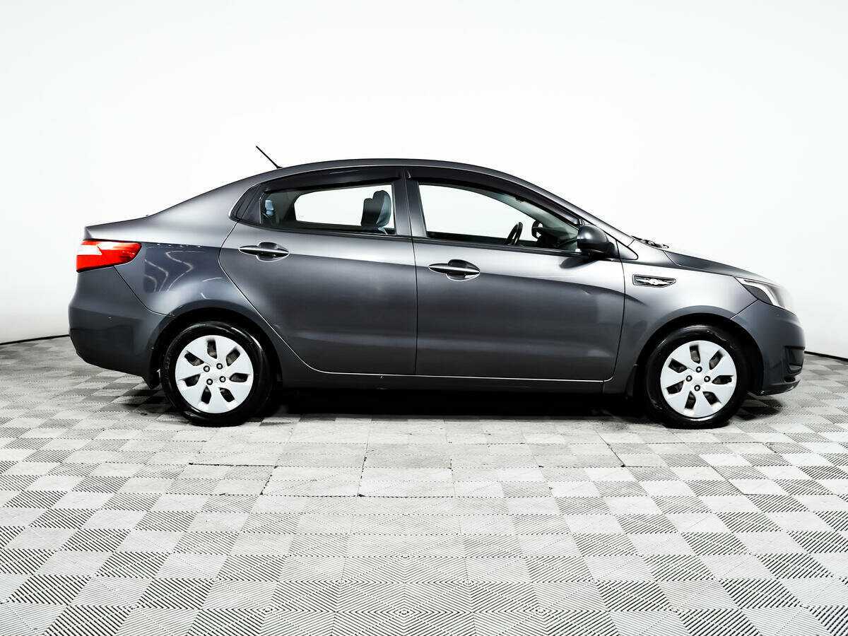 Kia Rio с пробегом — 2014 год. Фото: #3