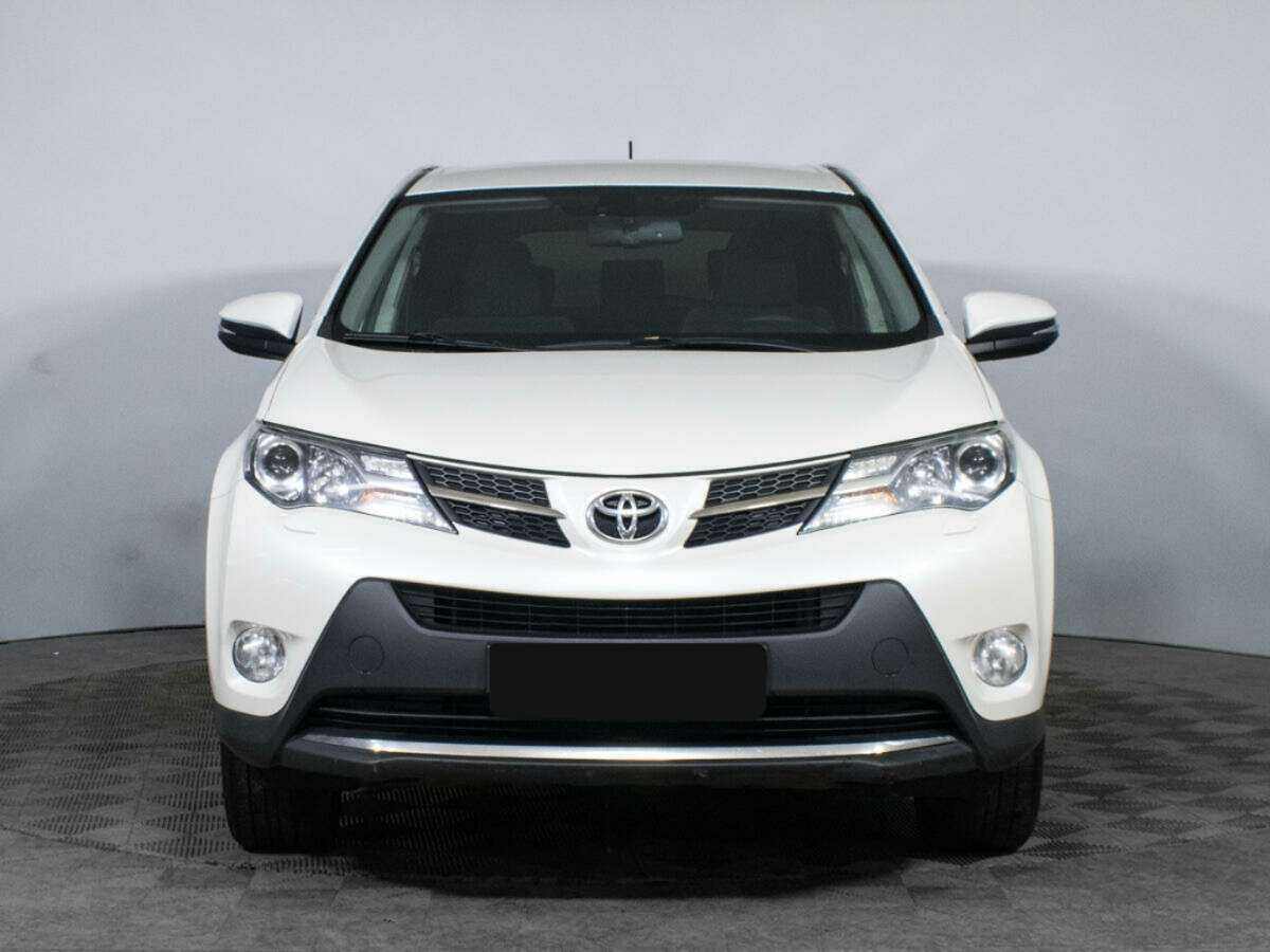 Toyota RAV4 с пробегом — 2013 год. Фото: #1
