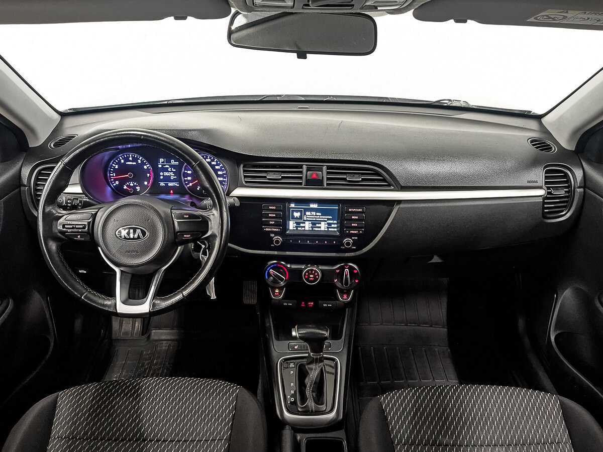 Kia Rio с пробегом — 2020 год. Фото: #13