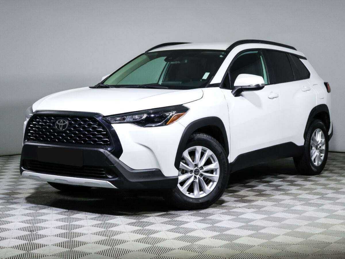 Toyota Corolla Cross с пробегом — 2022 год. Посмотреть фото