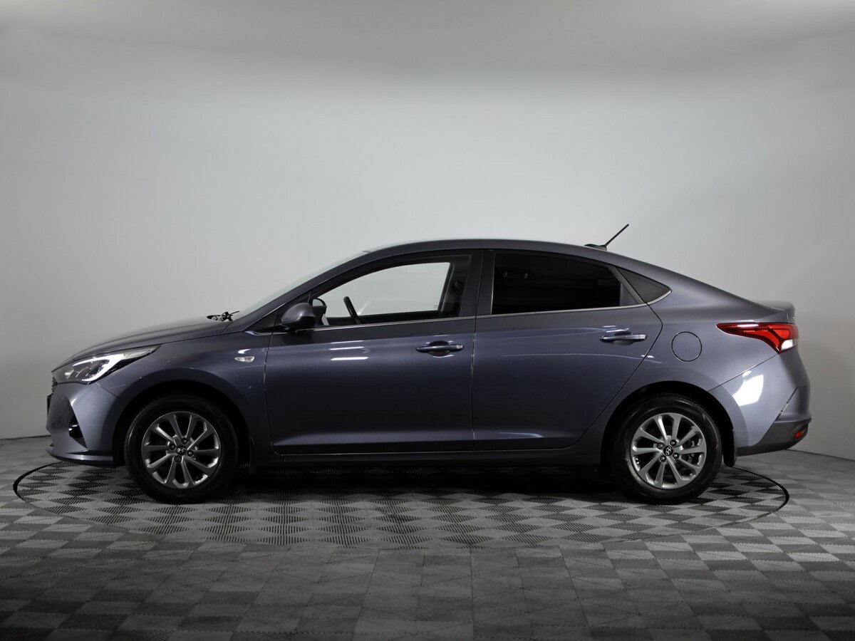 Hyundai Solaris с пробегом — 2021 год. Фото: #1