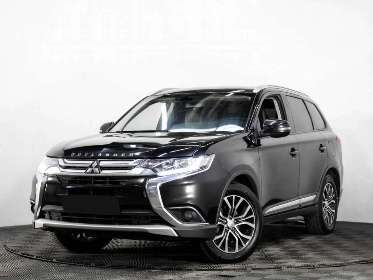 Mitsubishi Outlander с пробегом — 2017 год. Фото: #0