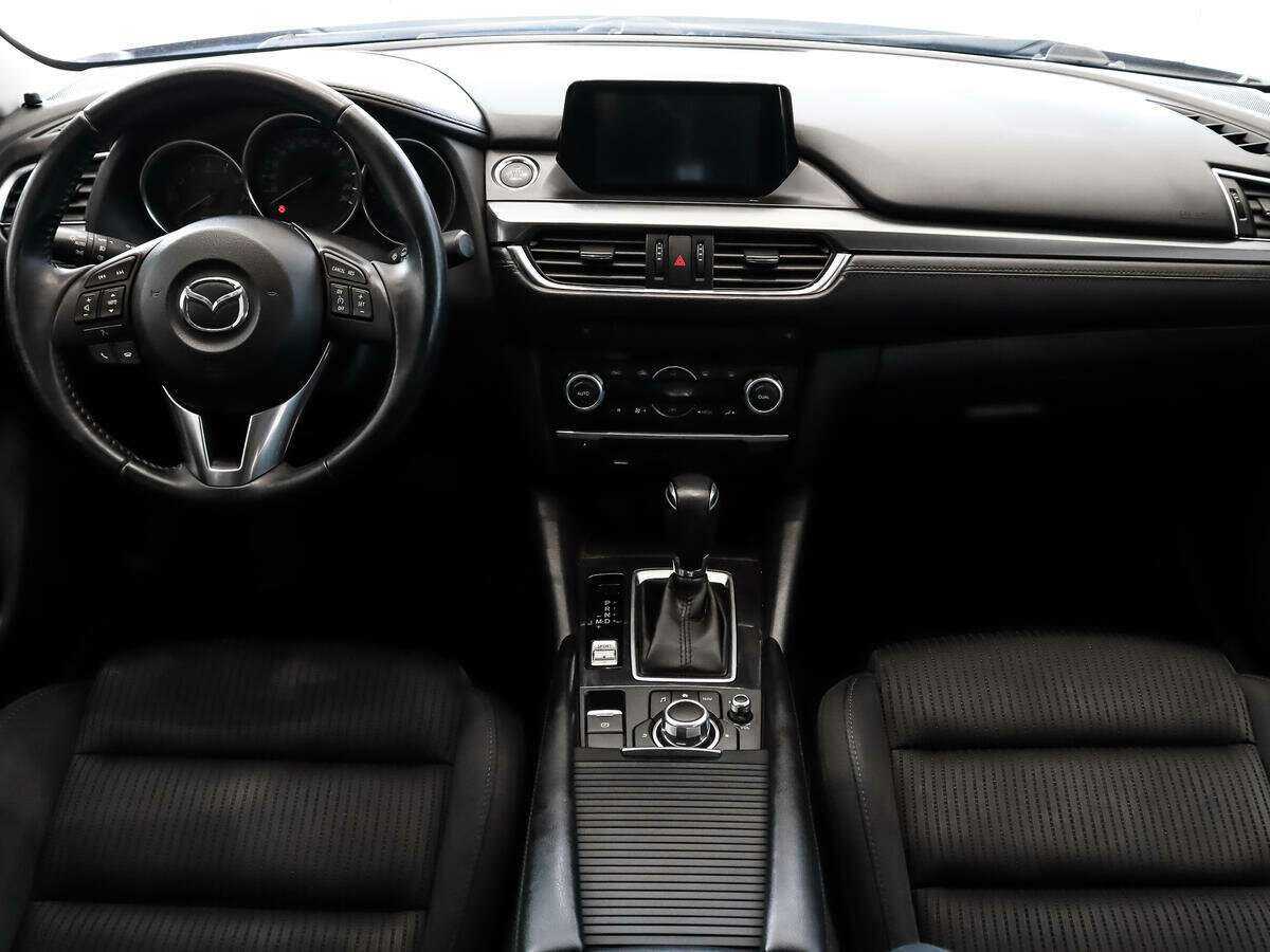 Mazda 6 с пробегом — 2015 год. Фото: #12
