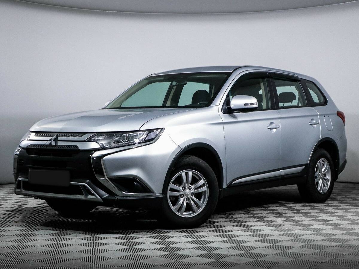 Mitsubishi Outlander с пробегом — 2019 год. Посмотреть фото