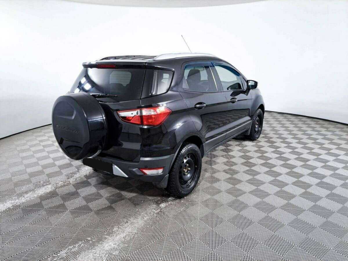 Ford EcoSport с пробегом — 2015 год. Фото: #4