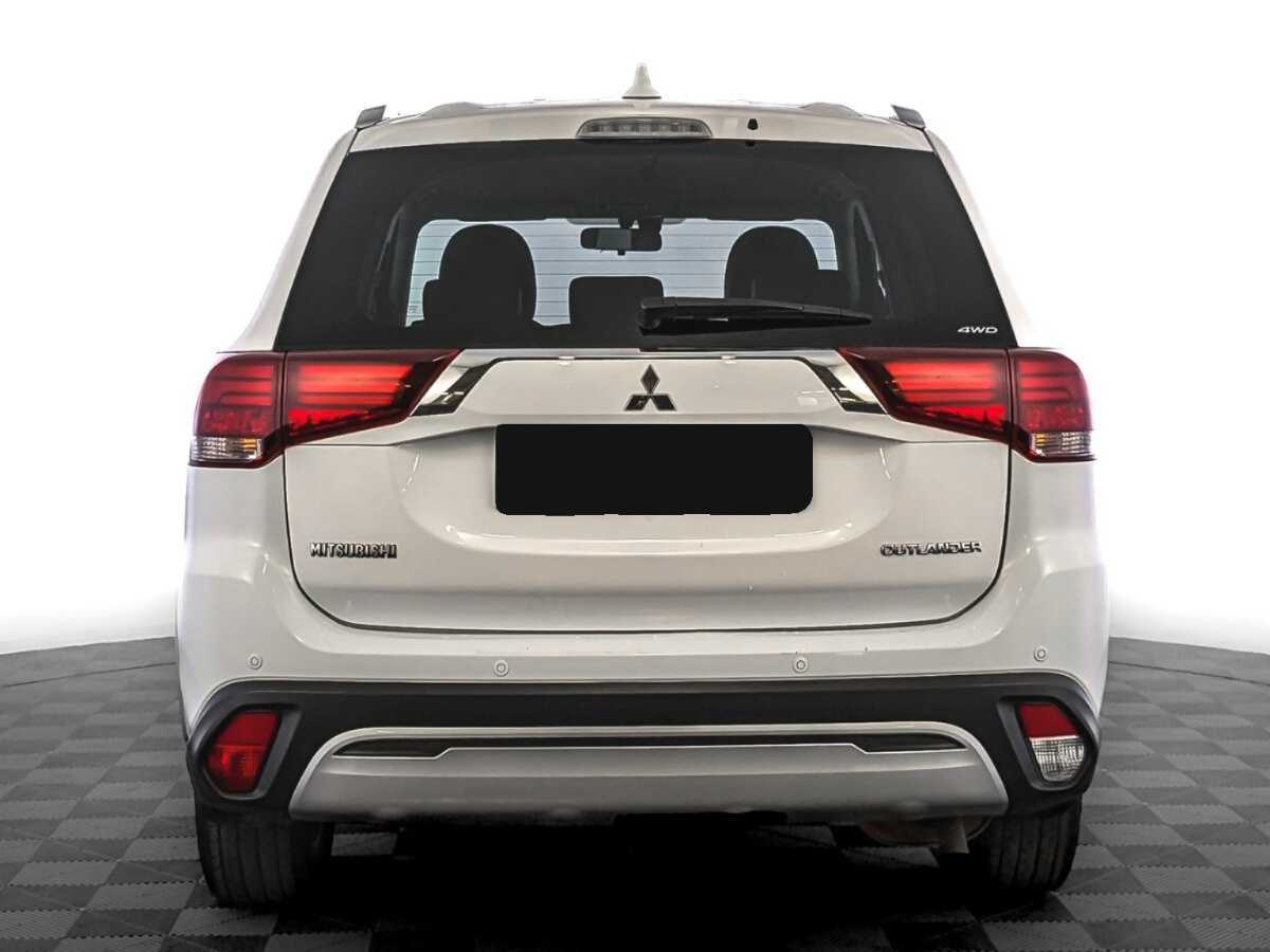 Mitsubishi Outlander с пробегом — 2019 год. Фото: #5