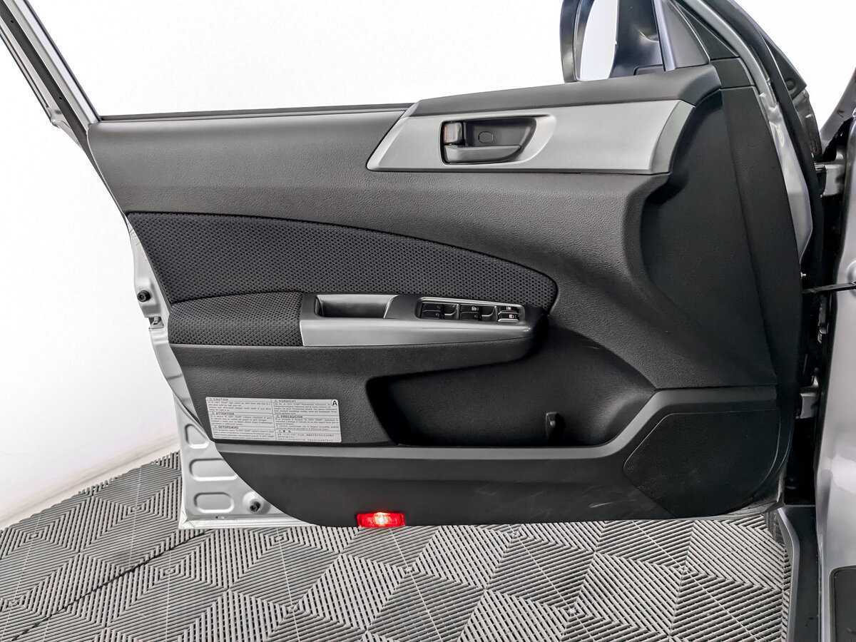 Subaru Forester с пробегом — 2012 год. Фото: #14