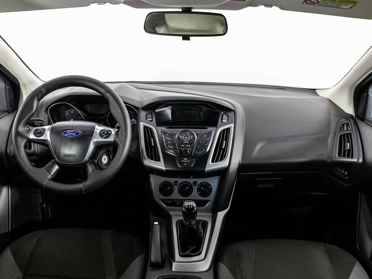 Ford Focus с пробегом — 2014 год. Фото: #7
